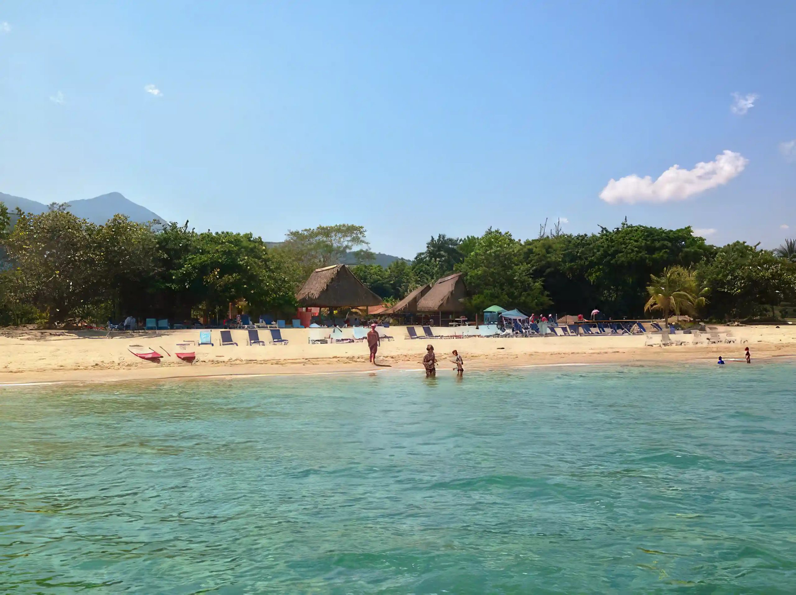 Caribbean Beach Resort for Sale in Trujillo, Colon, Honduras